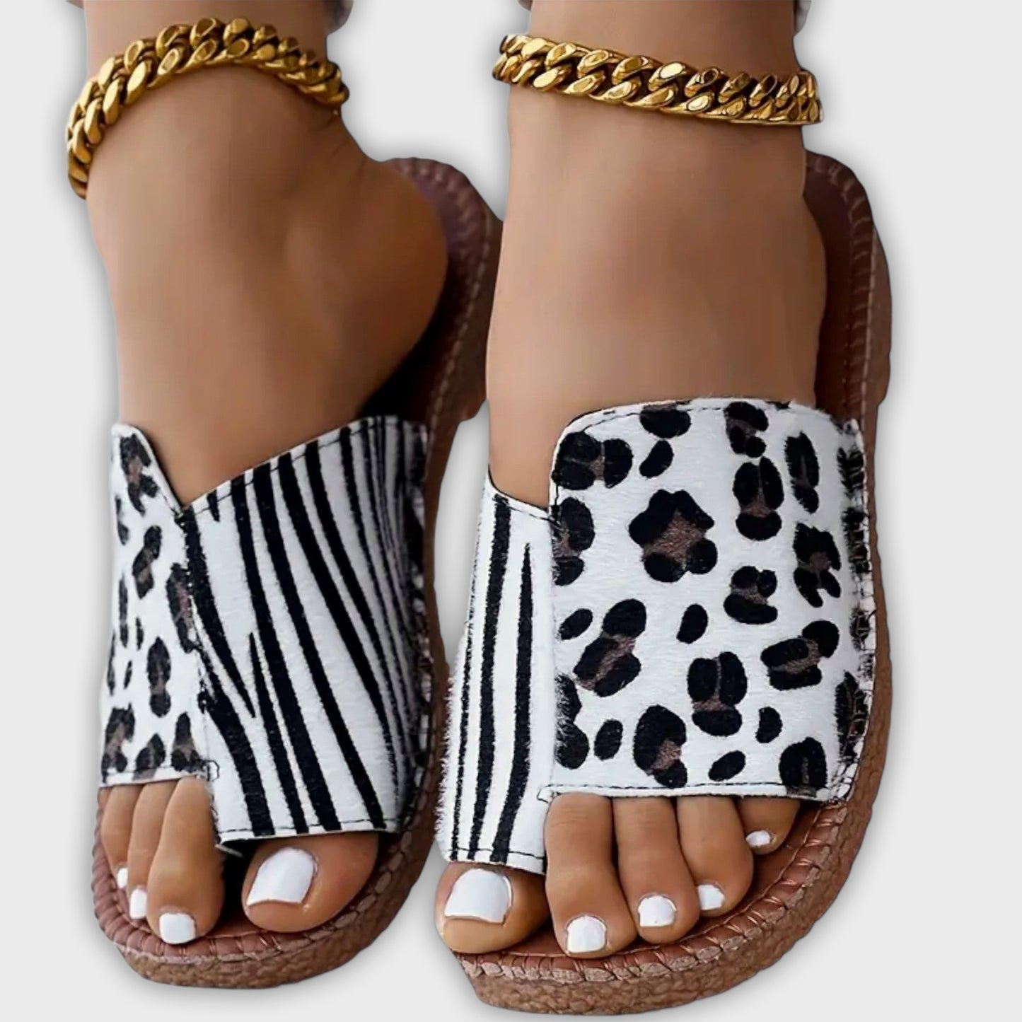 Chic Two-Toned Slides with Leopard Print