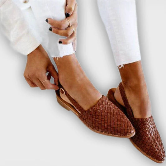 Alice - Timeless Handcrafted Moccasins | Elegant Comfort & Style