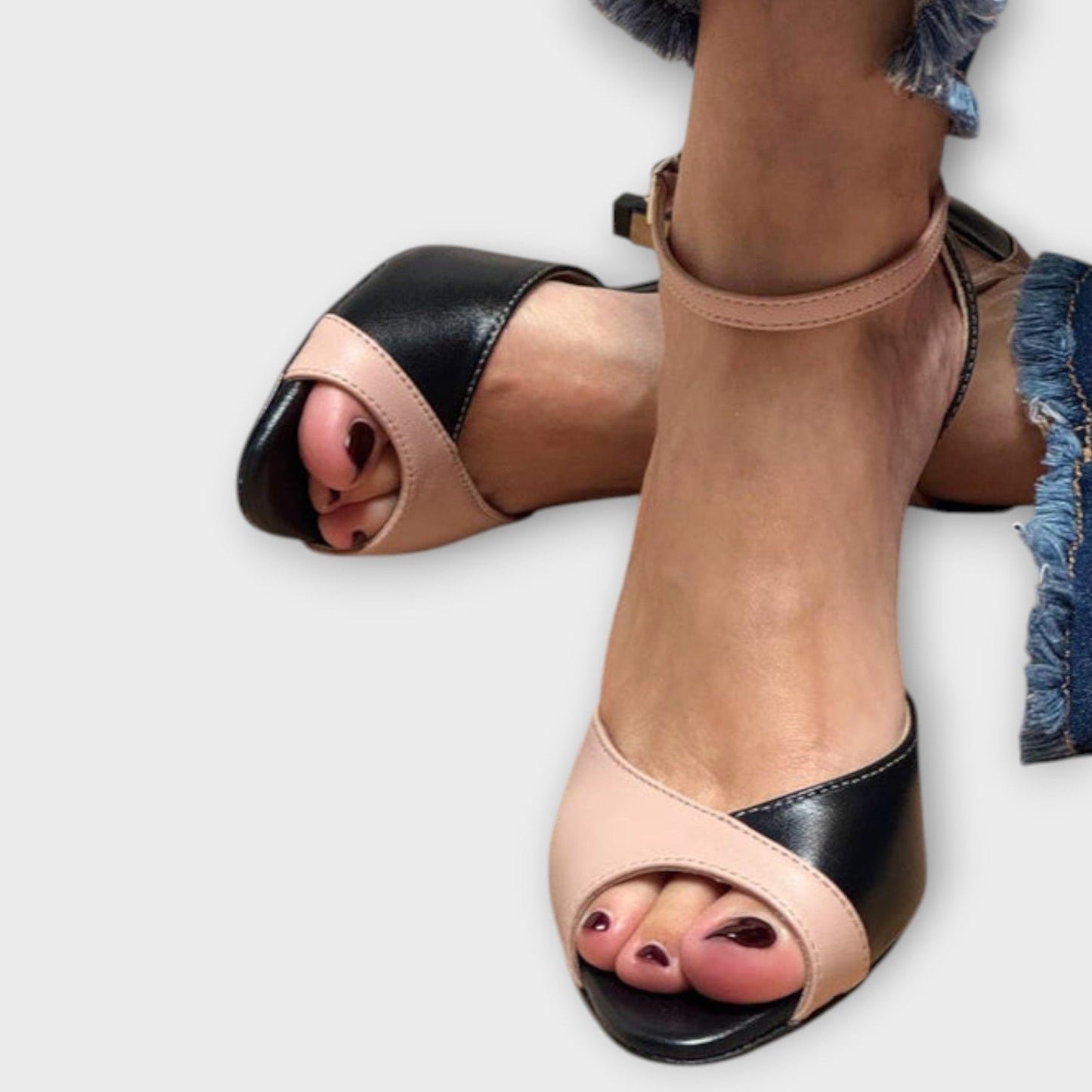 Noirella – Two-Tone Pink Elegance
