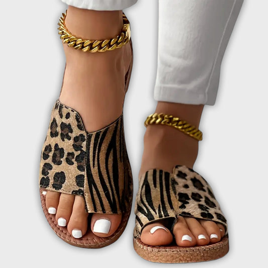Chic Two-Toned Slides with Leopard Print