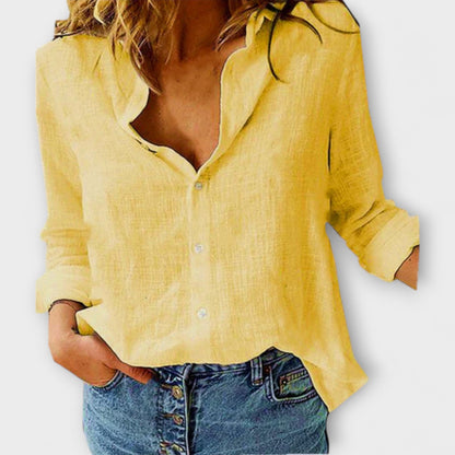 Elegant Women's Shirt with Luxurious Collar